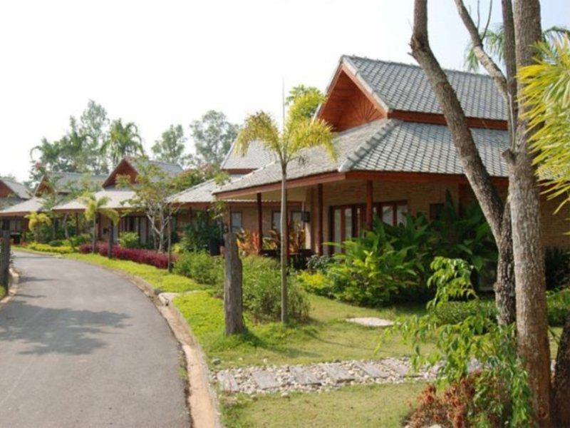 Phowadol Resort Чианграй Экстерьер фото